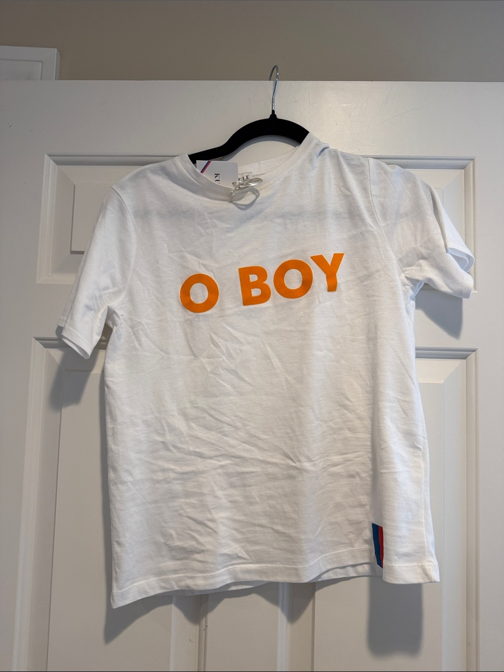 KULE o boy tee white felt letters size xs nwt